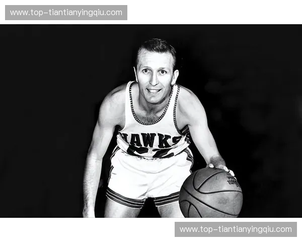 篮球最佳阵容评选:数据驱动下的场上艺术与策略